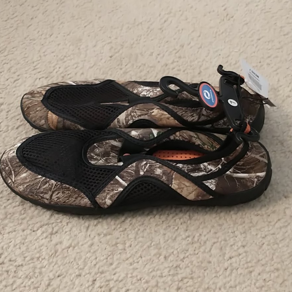 O'Rageous Men's Realtree Aqua Socks Water Shoes